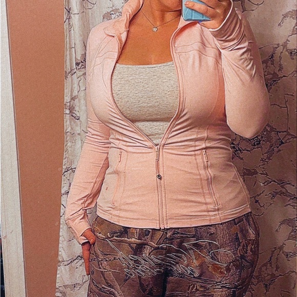 Meet your Posher, Lauren - Picture 7 of 11